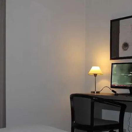 Ever Center Hotell